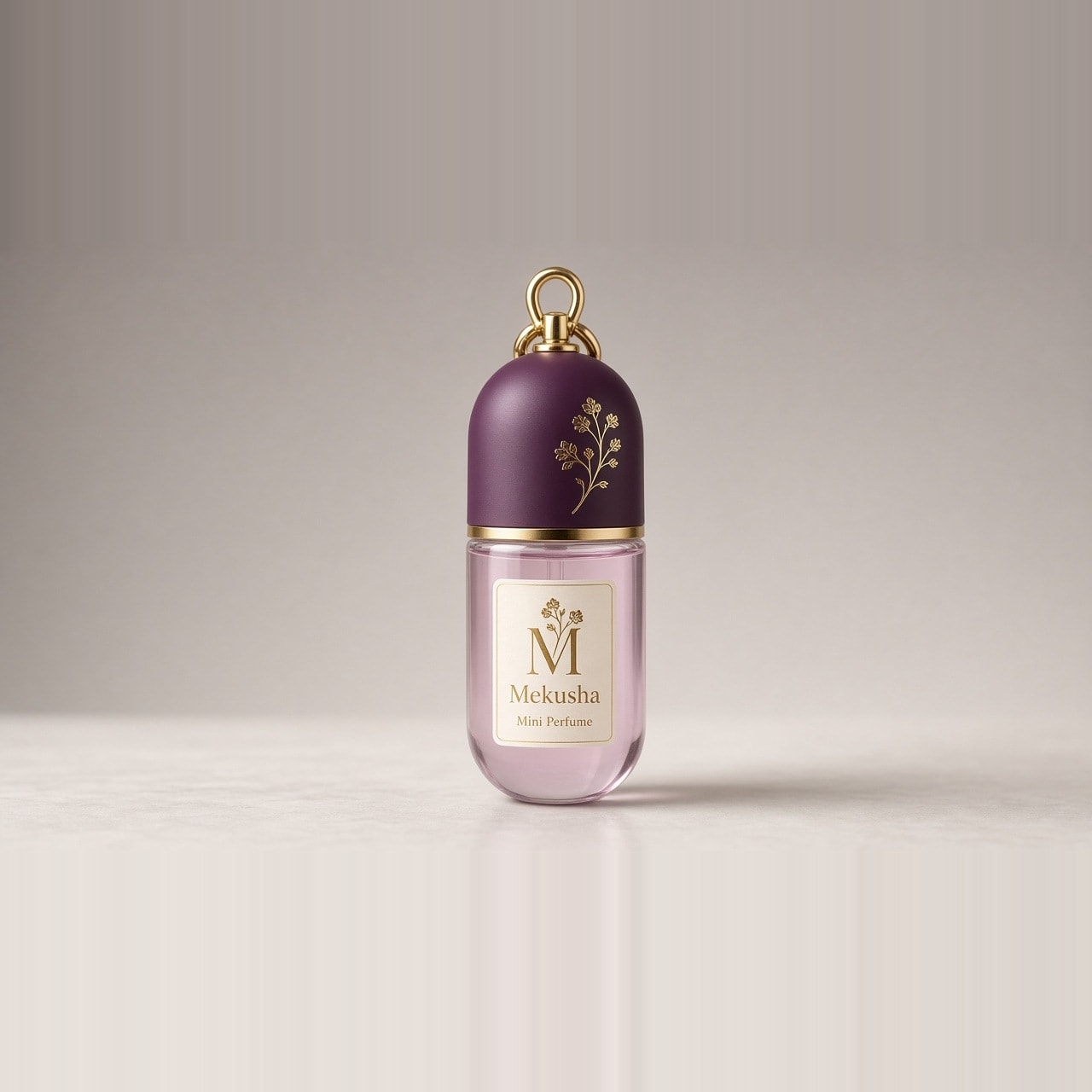 Long-Lasting Holiday Body Mist, image 1 of 5