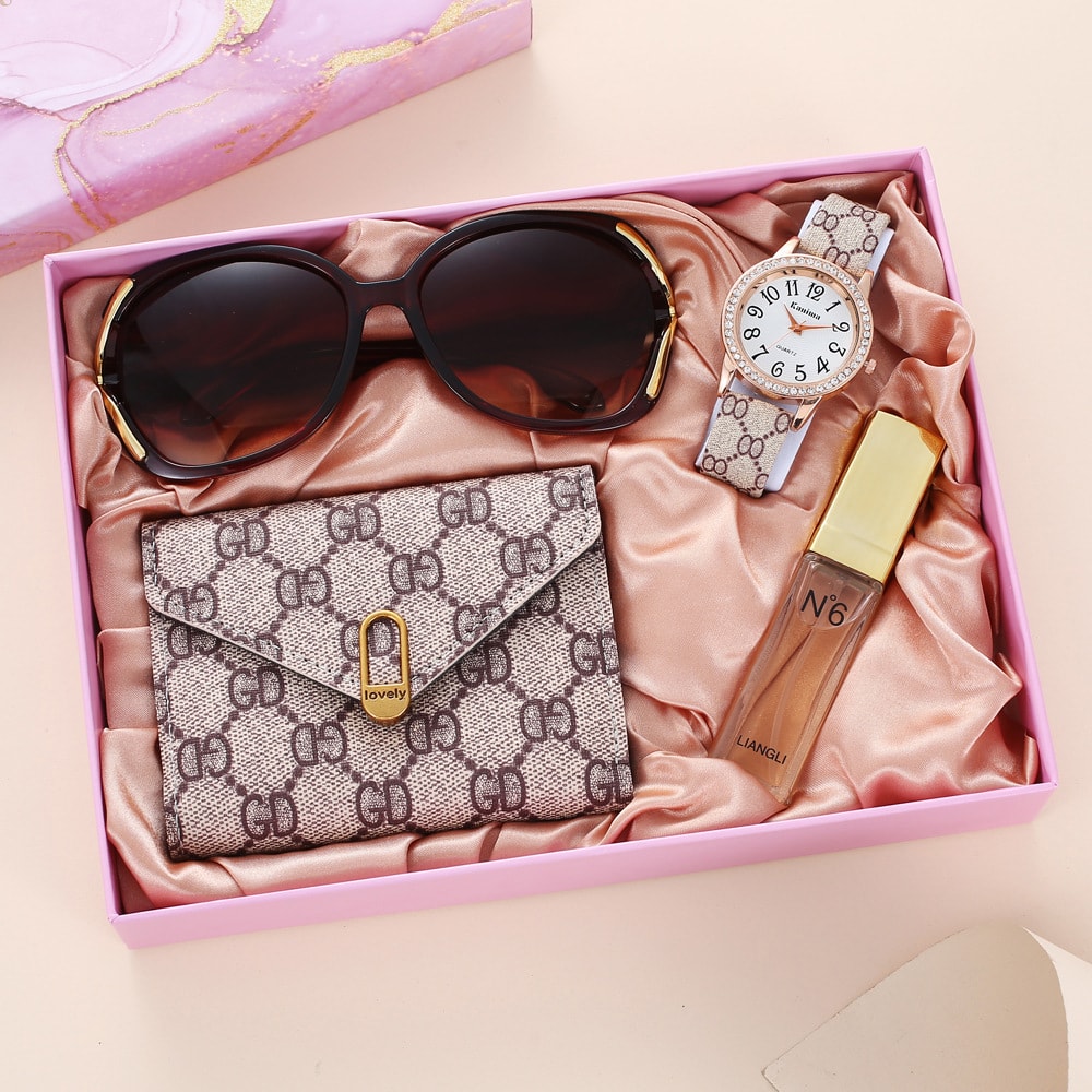 Quartz Watch & Accessory Gift Set, image 1 of 5